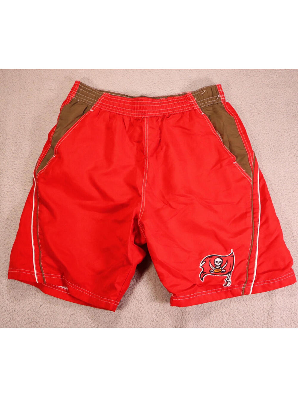 Buccaneers Mens Large Swim Trunks Beach Swim Trunks vtg NFL